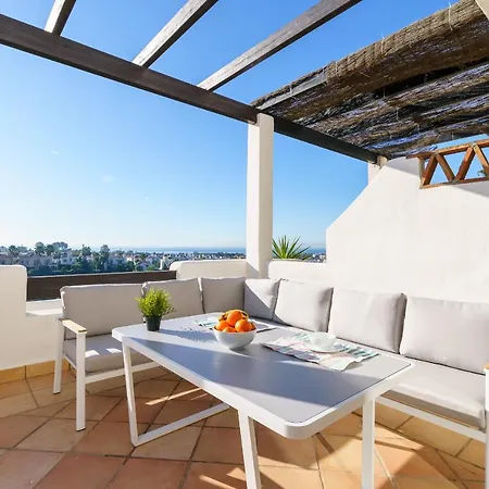 La Resina Golf With Pool Estepona